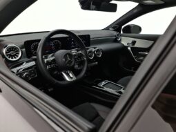 
										Mercedes CLA-35 cheio									