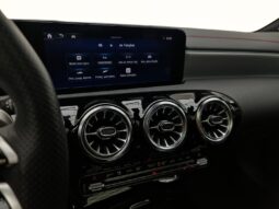 
										Mercedes CLA-35 cheio									
