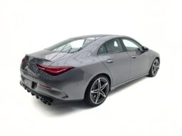 
										Mercedes CLA-35 cheio									