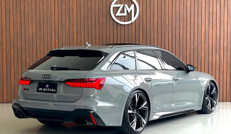 
								Audi RS6 cheio									