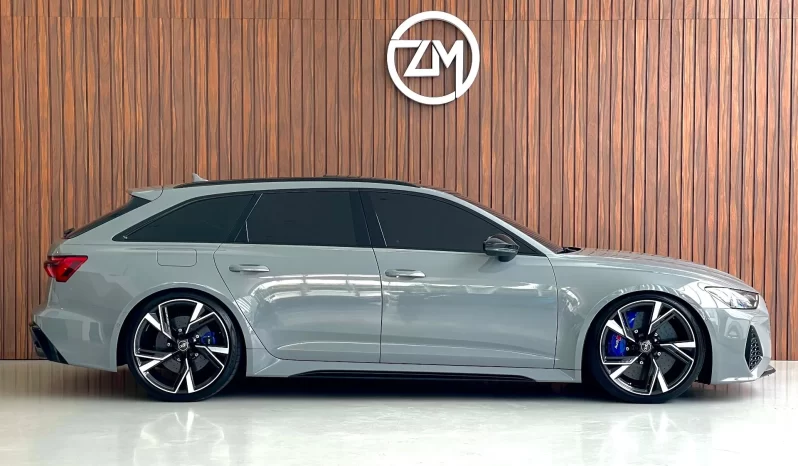 
								Audi RS6 cheio									