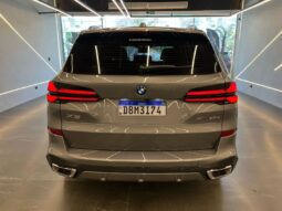 
										BMW X5 cheio									