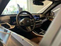 
										BMW X5 cheio									