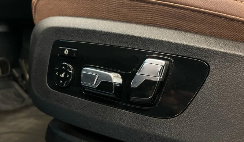 
								BMW X5 cheio									