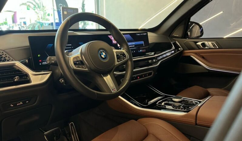 
								BMW X5 cheio									