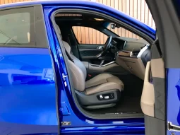 
										BMW X6 cheio									