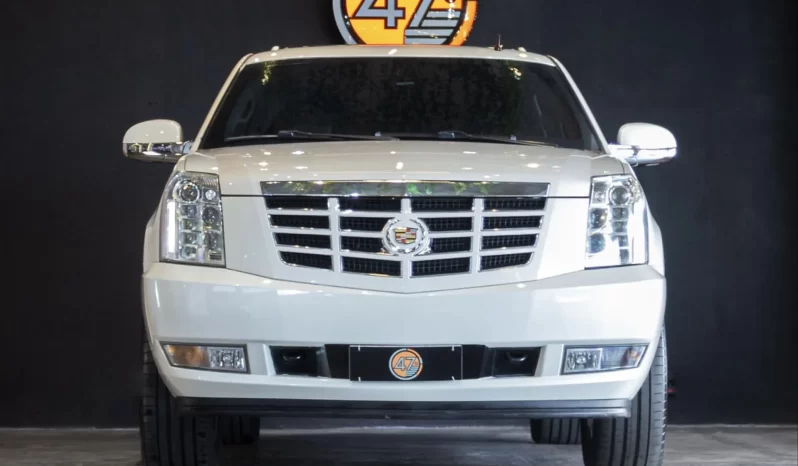 
								Cadillac Escalade cheio									