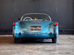 
										Chevrolet Corvette cheio									
