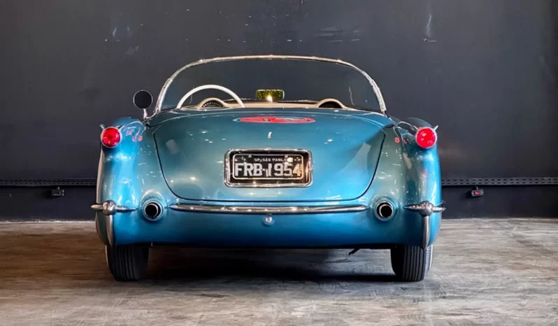 
								Chevrolet Corvette cheio									