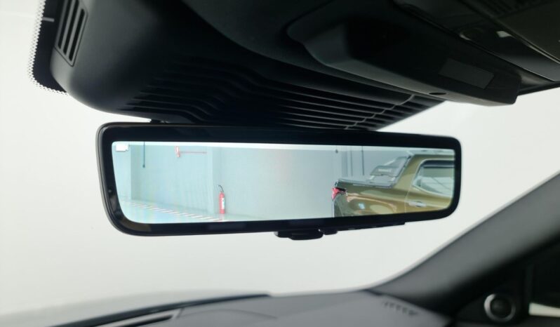 
								Range Rover Evoque cheio									