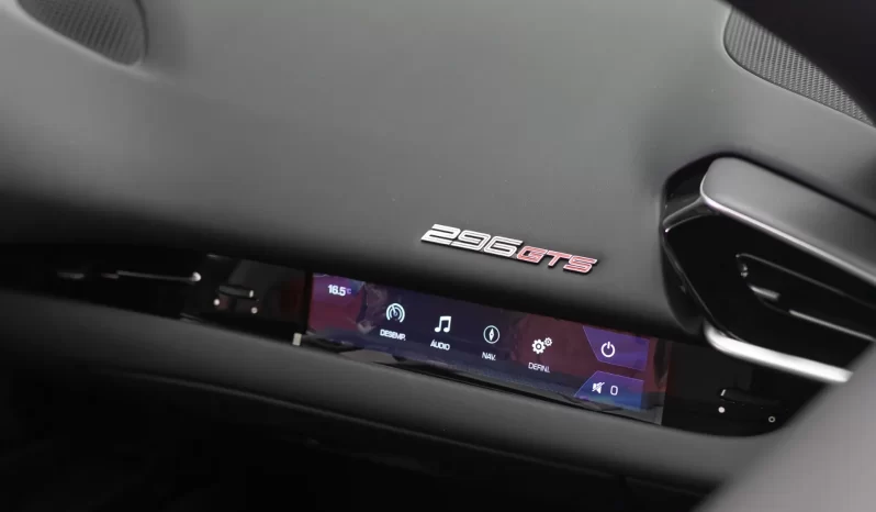 
								Ferrari 296 GTS cheio									