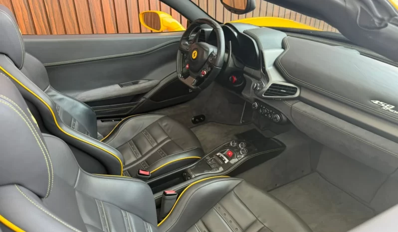
								Ferrari 458 Spider cheio									