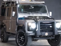 Land Rover Defender 4×4