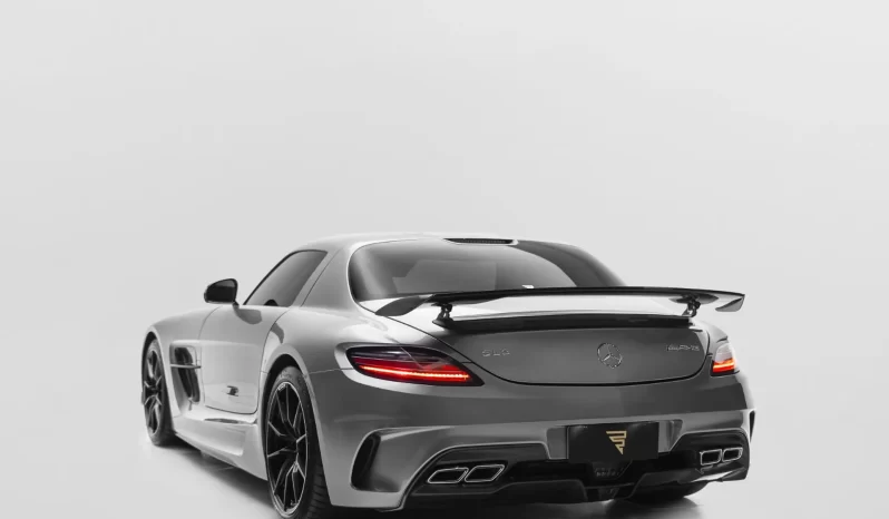 
								Mercedes SLS AMG cheio									