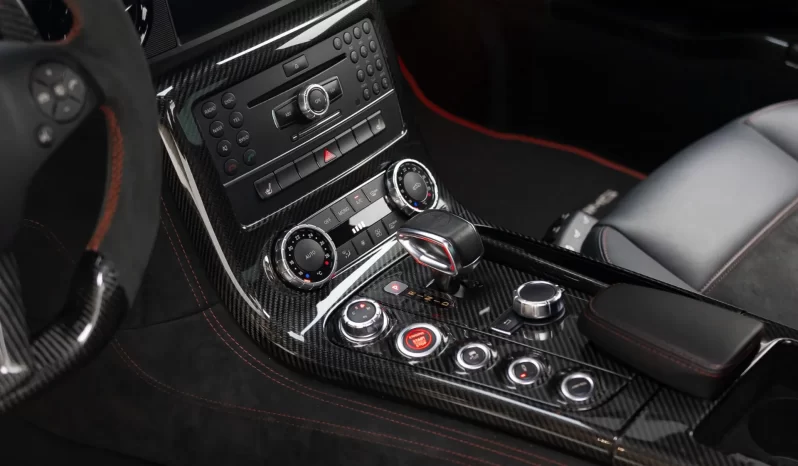 
								Mercedes SLS AMG cheio									