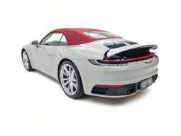 
										Porsche 911 Carrera Cabriolet cheio									