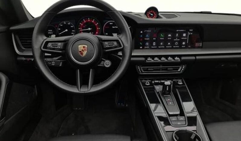 
								Porsche 911 Carrera Cabriolet cheio									
