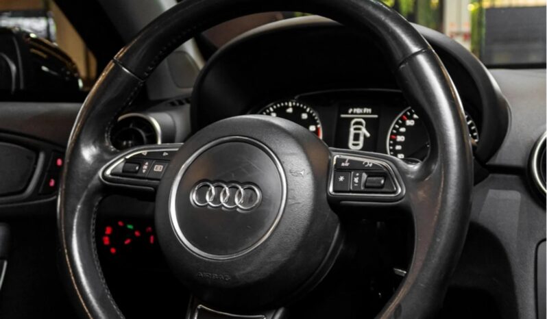 
								AUDI A1 cheio									