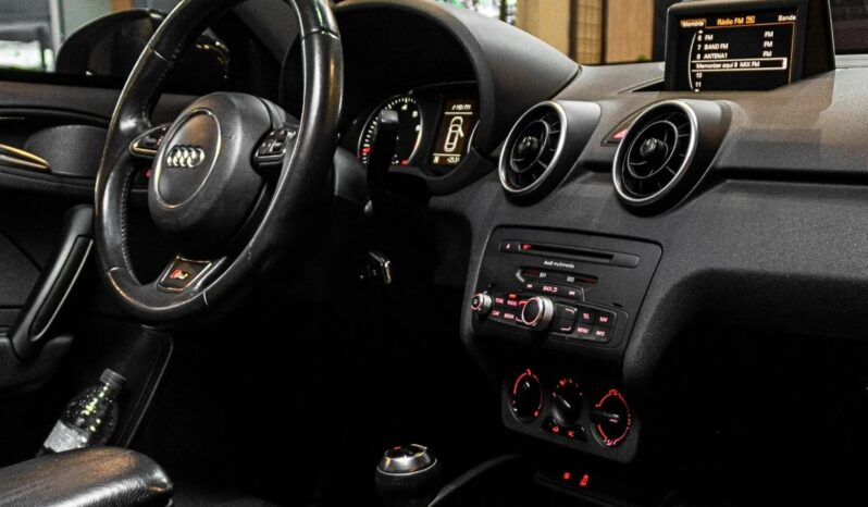 
								AUDI A1 cheio									