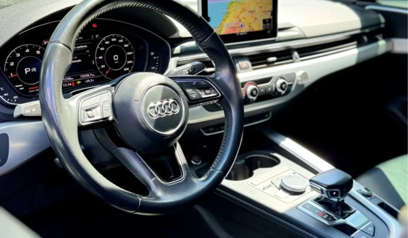 
								AUDI A4 cheio									