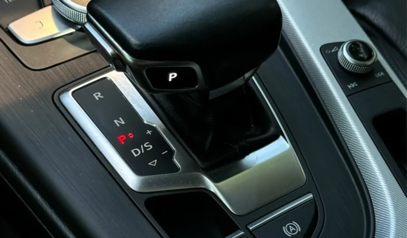 
								AUDI A4 cheio									