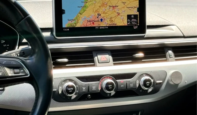 
								AUDI A4 cheio									