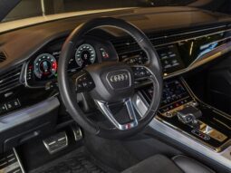 
										AUDI Q8 cheio									