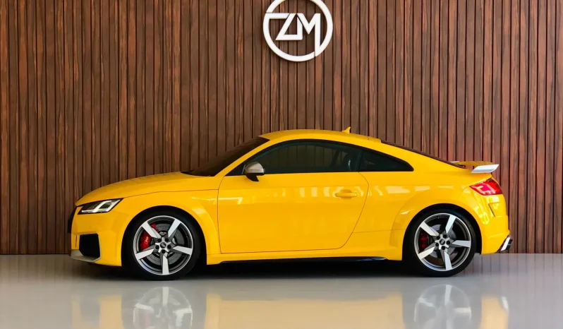 
								AUDI TT RS cheio									