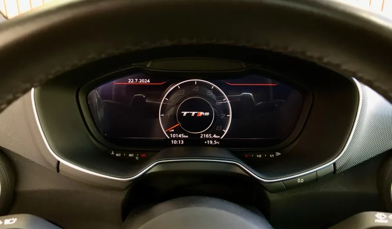 
								AUDI TT RS cheio									