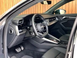 
										AUDI A3 cheio									