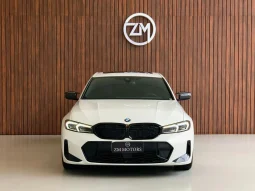 
										BMW 320i cheio									
