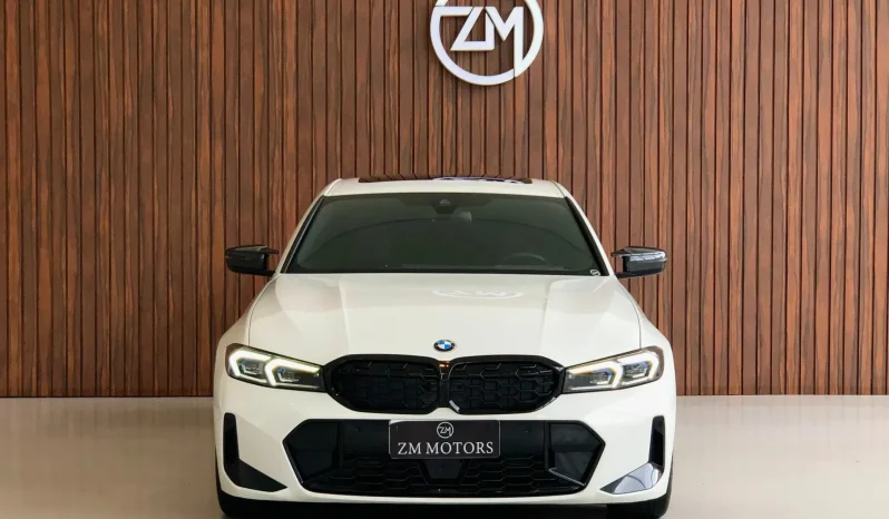 
								BMW 320i cheio									