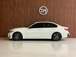 
										BMW 320i cheio									