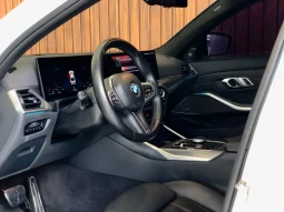 
										BMW 320i cheio									