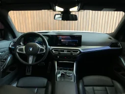 
										BMW 320i cheio									