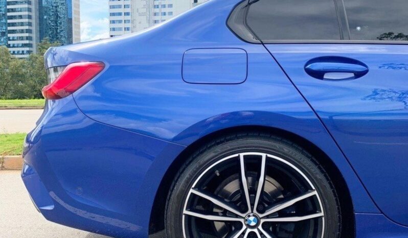 
								BMW 320i BLINDADO cheio									