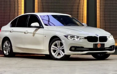 BMW 320i