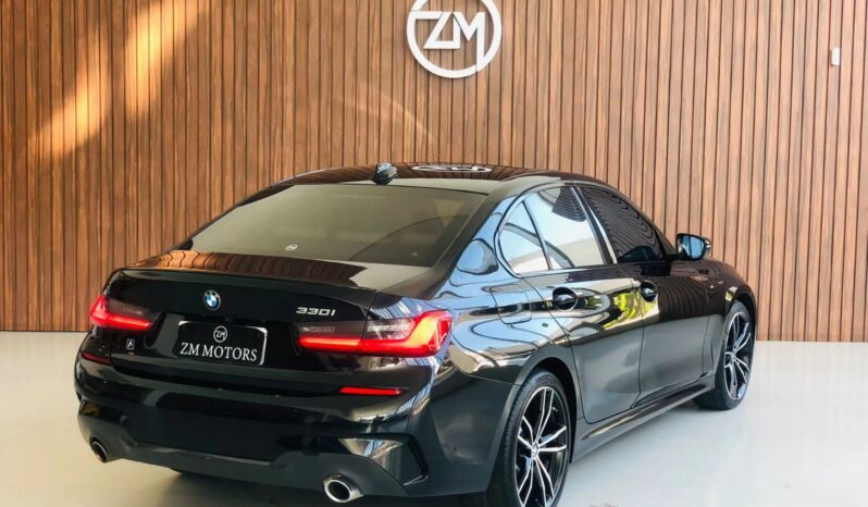 
								BMW 330i SPORT TURBO cheio									