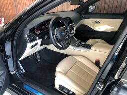 
										BMW 330i SPORT TURBO cheio									