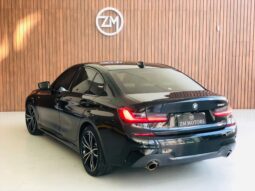 
										BMW 330i SPORT TURBO cheio									