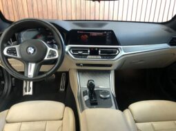 
										BMW 330i SPORT TURBO cheio									