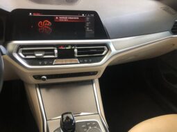 
										BMW 330i SPORT TURBO cheio									