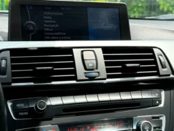 
										BMW 335i cheio									