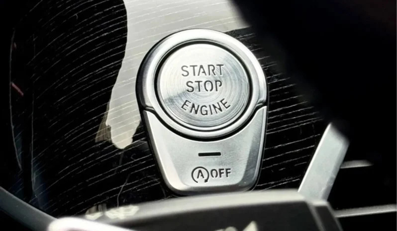
								BMW 750Li cheio									