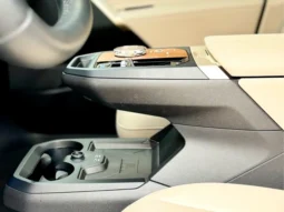 
										BMW iX cheio									
