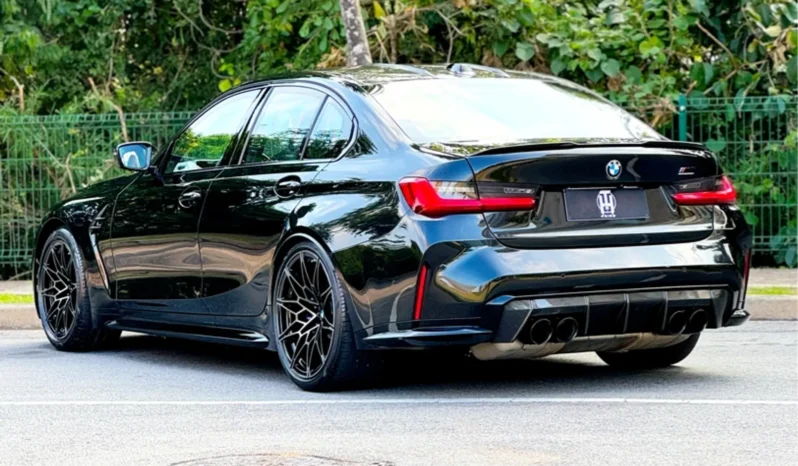 
								BMW M3 cheio									