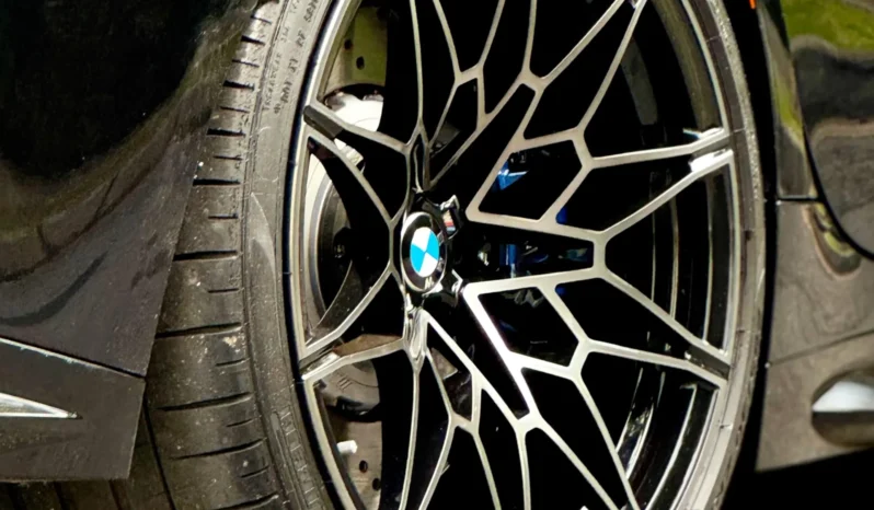 
								BMW M3 cheio									