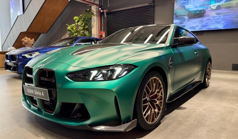 
								BMW M4 cheio									