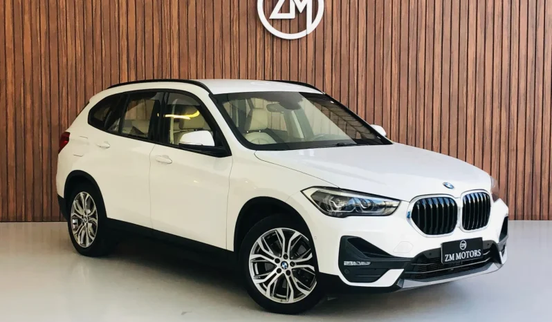 
								BMW X1 cheio									