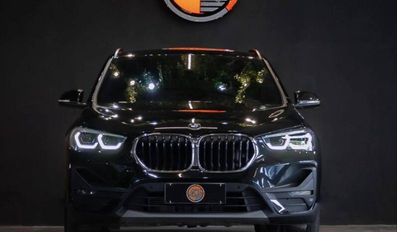 
								BMW X1 cheio									